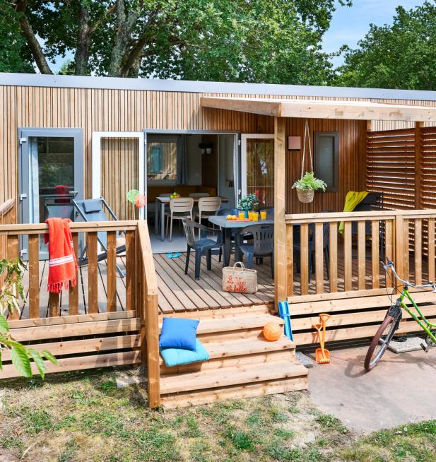 Mobil-home Famille camping Les Chalands Fleuris