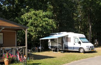 Camping la Mignardière - Destination Châteaux de la Loire - Emplacement camping-car