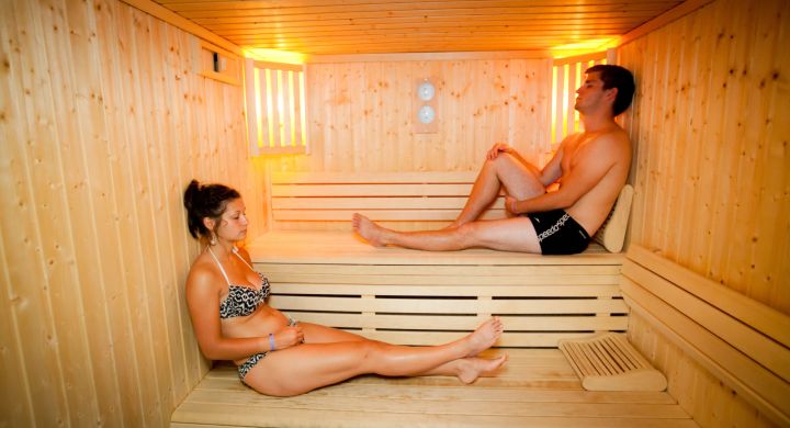 Chalet Prestige avec balnéo et sauna privatifs 2/4 personnes