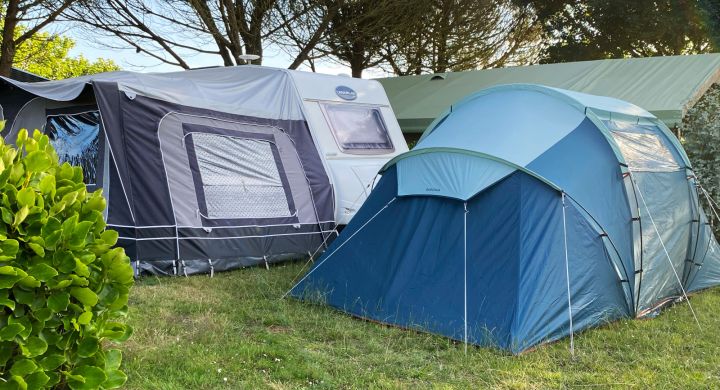 emplacement-camping-la-corniche