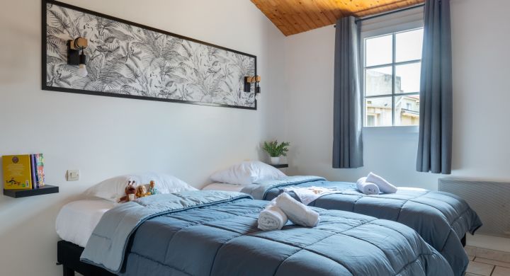 Chambre enfants maison Camping Le Petit Rocher en Vendée