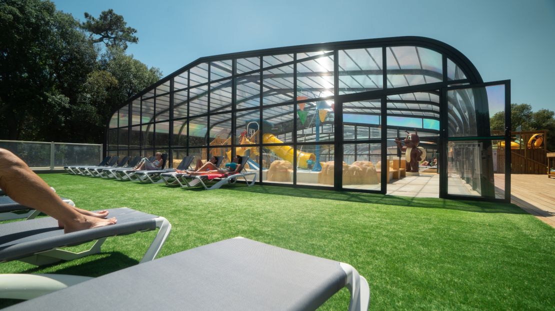 Mobile home rental Le Petit Rocher Campsite