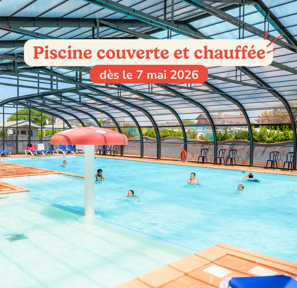 La piscine couverte et chauffée du camping La Corniche Finistère Sud