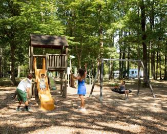 Aire de jeux camping La Mignardière