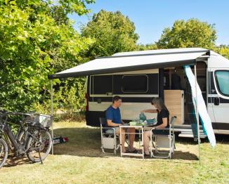 camping proche tours